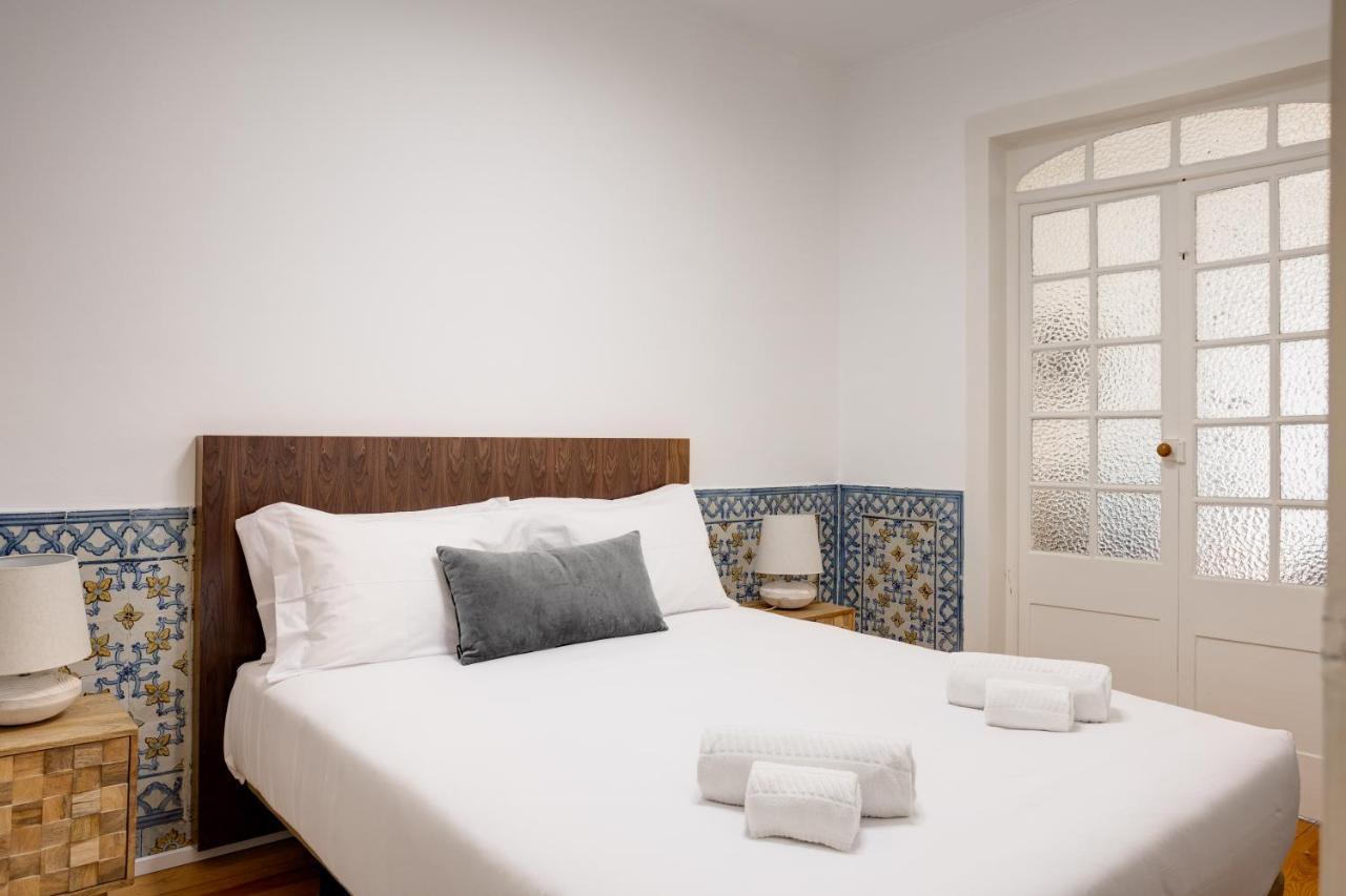 Apartment Hip & Renovated T.m. Flat In Bairro Alto Lissabon