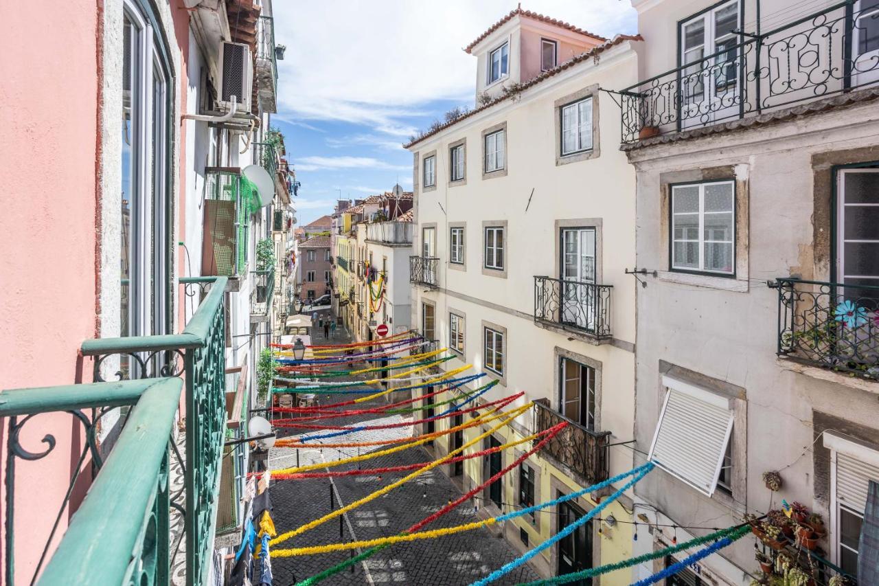 Hip & Renovated T.m. Flat In Bairro Alto * Lissabon