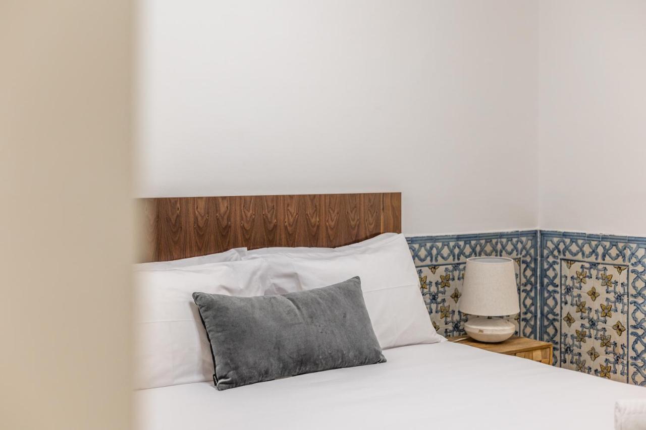Hip & Renovated T.m. Flat In Bairro Alto Apartment Lissabon