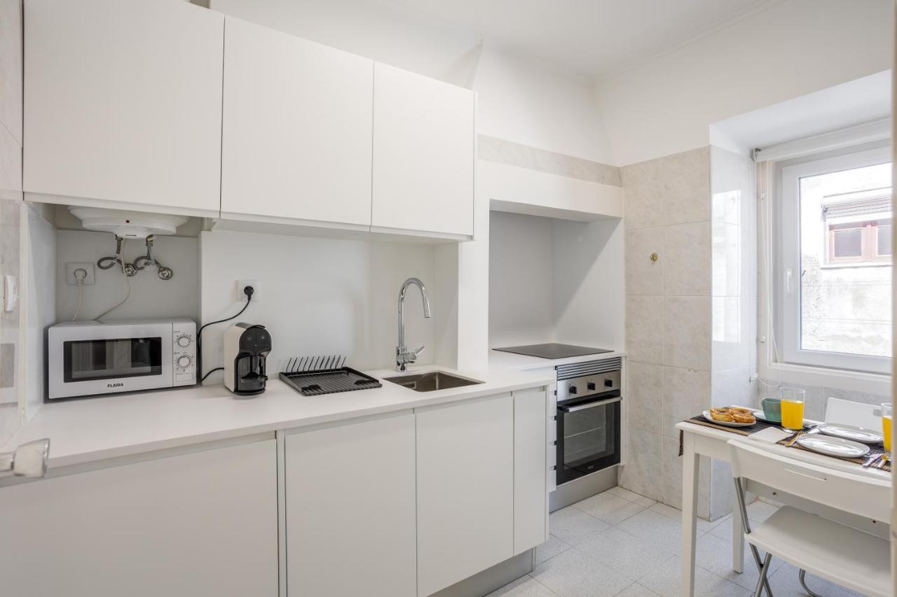 Apartment Hip & Renovated T.m. Flat In Bairro Alto