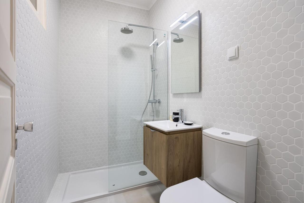 Apartment Hip & Renovated T.m. Flat In Bairro Alto *